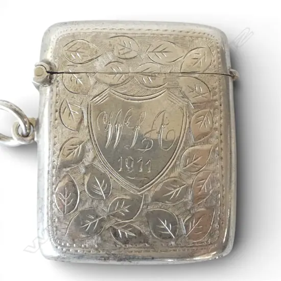 EDWARDIAN SILVER ENGRAVED VESTA Birmingham 1906 23gms