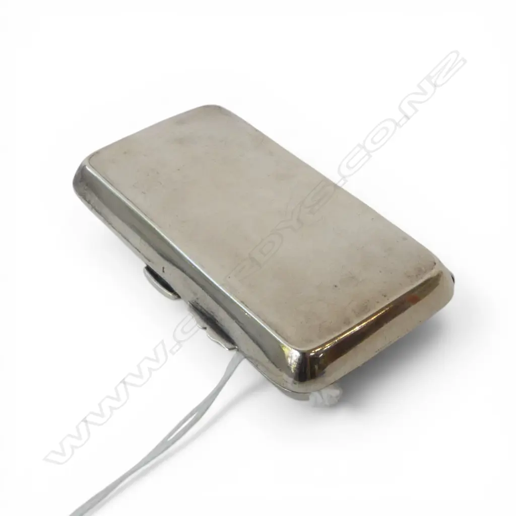 Birmingham 1920 SILVER CIGARETTE CASE push button opening. 65gms Image 1++