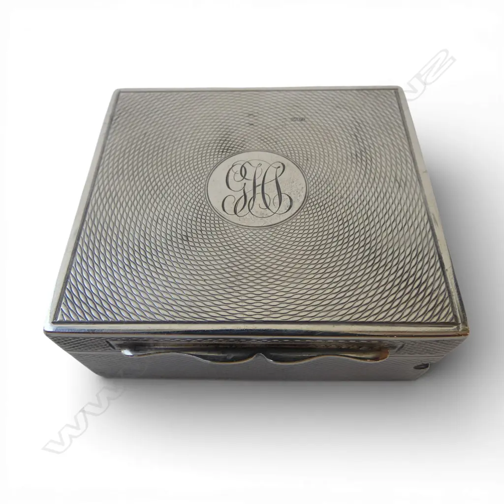 STG SILVER MATCHBOX w. STRIKER, LONDON 1922 W.55mm 123gms Image 1++