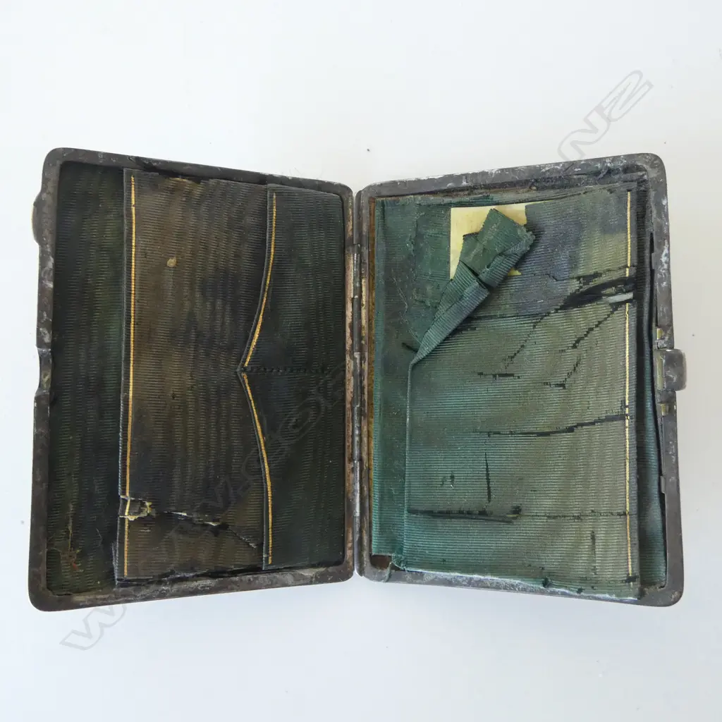EARLY 20thC STG SILVER CARD CASE, HALLMARKS INDISTINCT, FITTED INTERIOR, 107gms Image 1++