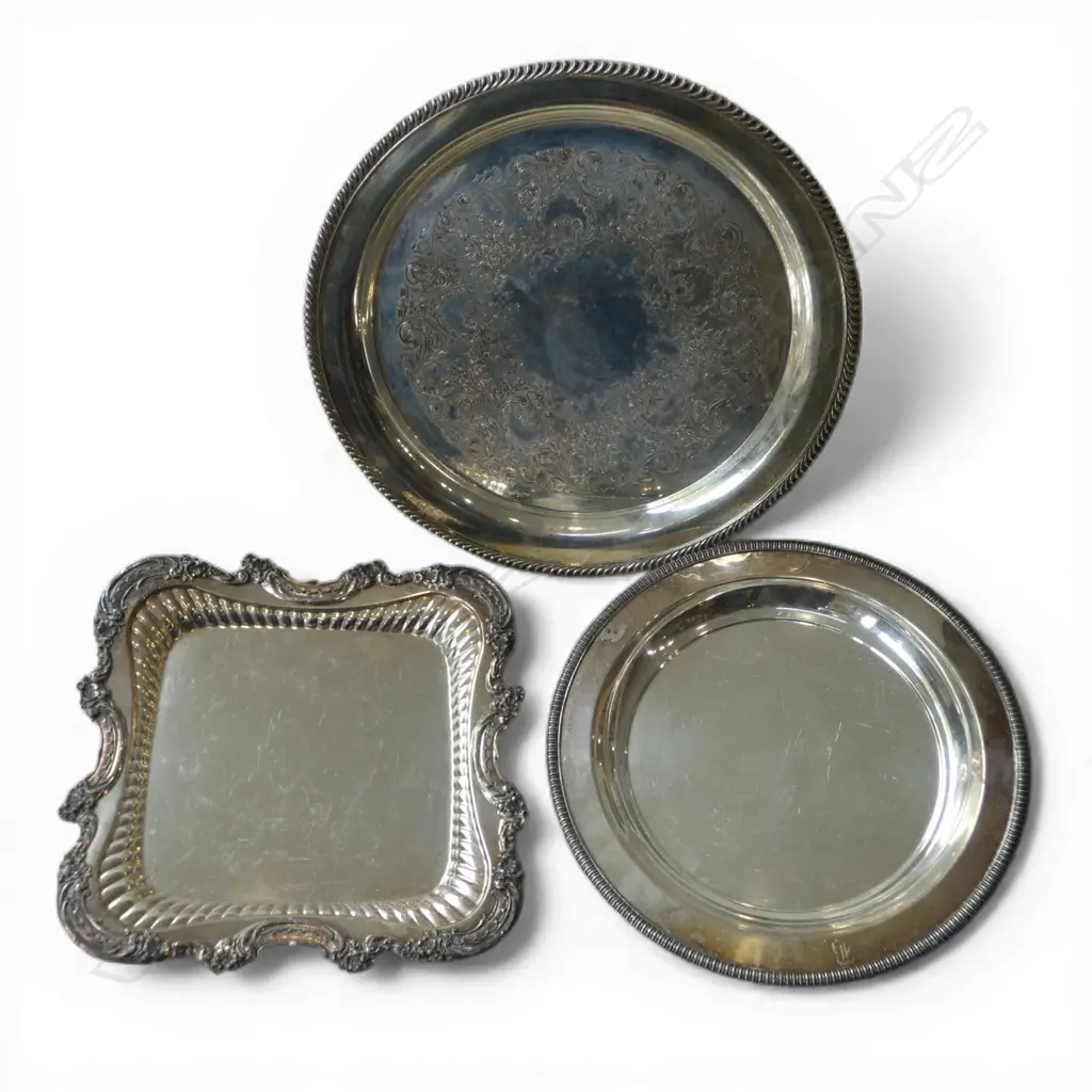 3 SILVER PLATE TRAYS 380mm dia Image 1++