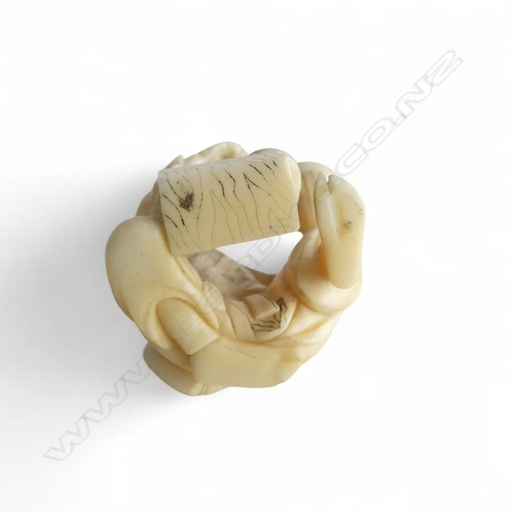 IVORY NETSUKE, MASK MAKER, SIGNED Image 1++