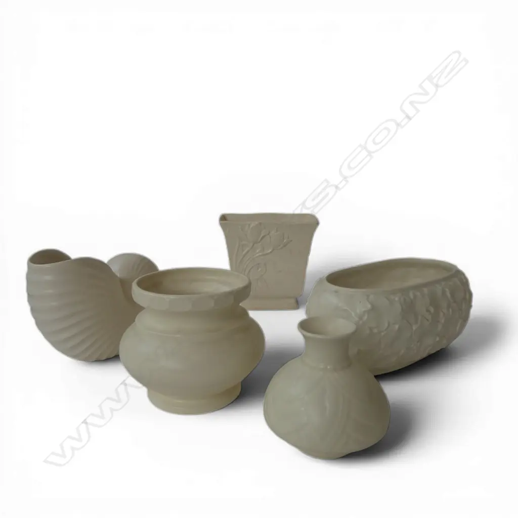 5 WHT VINTAGE ENGLISH VASES, Spode, Sylvac & Burleigh, H.150mm tallest Image 1++