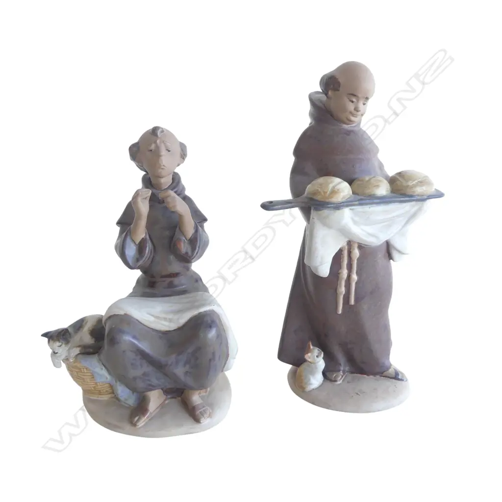 2 LLADRO MONKS #2201 & #2205 H.215mm Image 1++