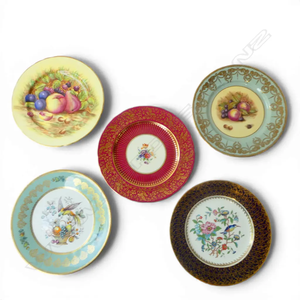 5 ANYSLEY CABINET PLATES 270mm dia Image 1++