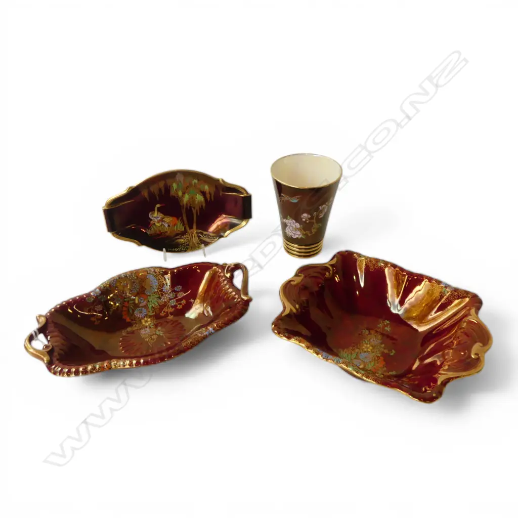 4 RED LUSTRE PCES; 2 CARLTON WARE ROUGE ROYALE, 2 CROWN DEVON W.275mm Image 1++