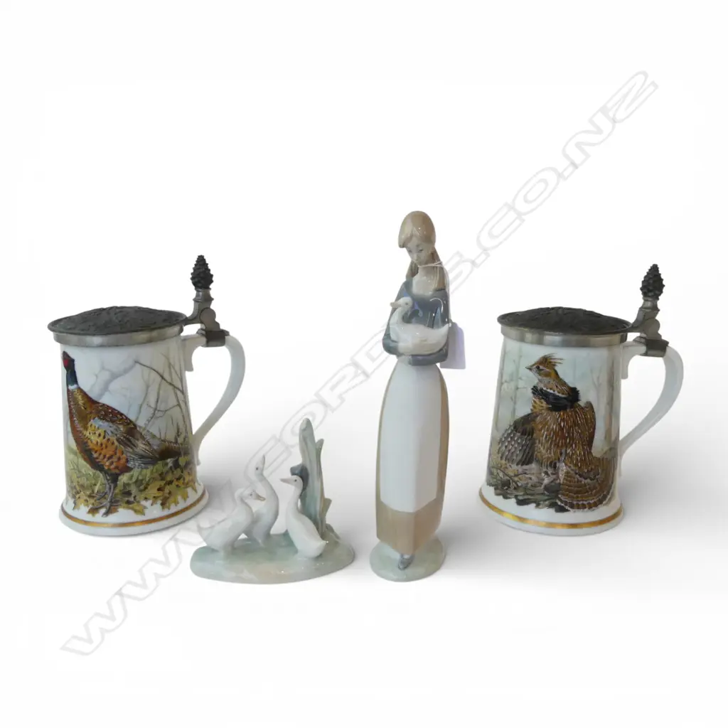 2 PCES NAO + 2 FRANKLIN MINT TANKARDS Image 1++