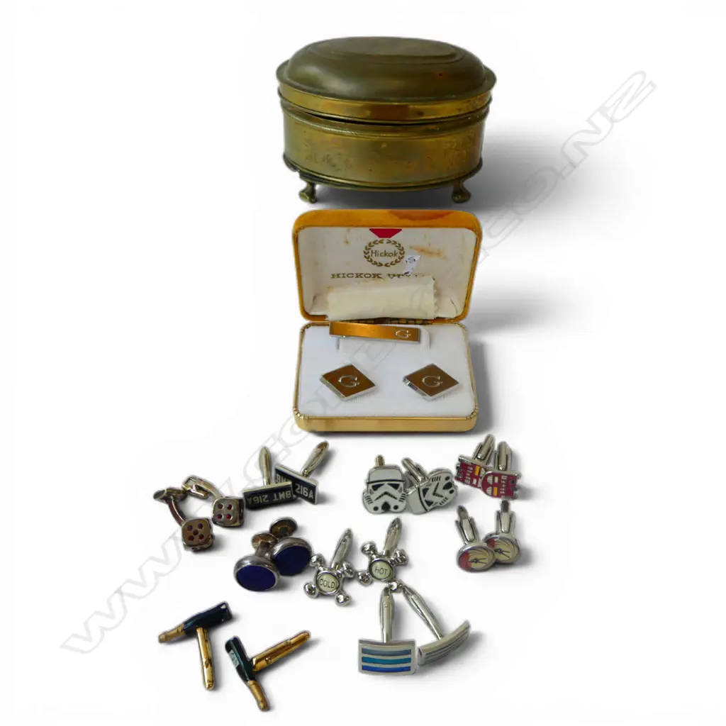 ASST. CUFFLINKS IN TIN + HITCHKOK CASED SET w. TIE PIN  Image 1++
