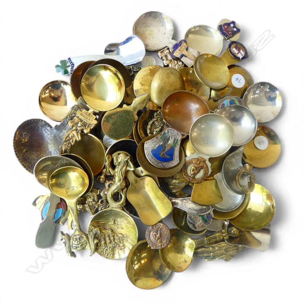 COLLECTION OF ASST. 20thC TEA CADDY SOUVENIR SPOONS Incl. New Zealand  Image 1++