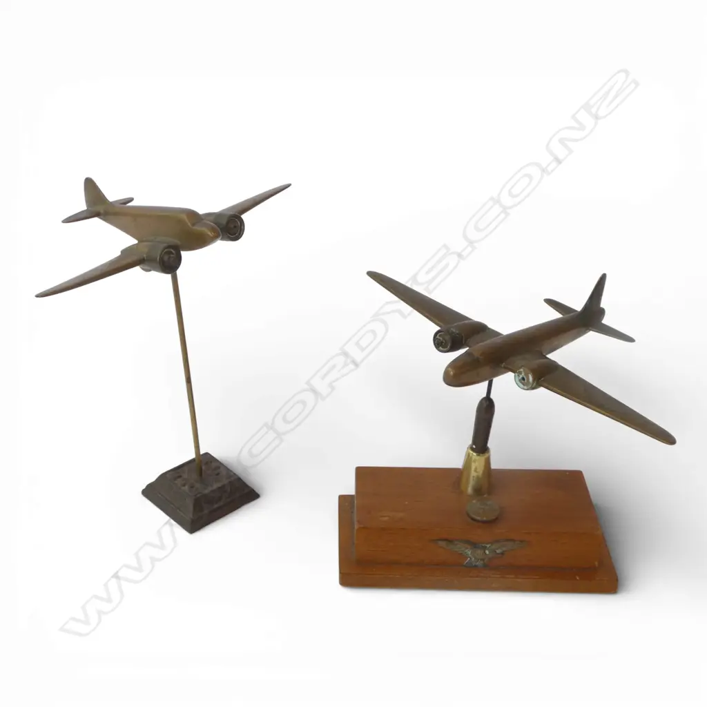 2 BRASS PLANES 2.195mm + 2 STANDS faults  Image 1++