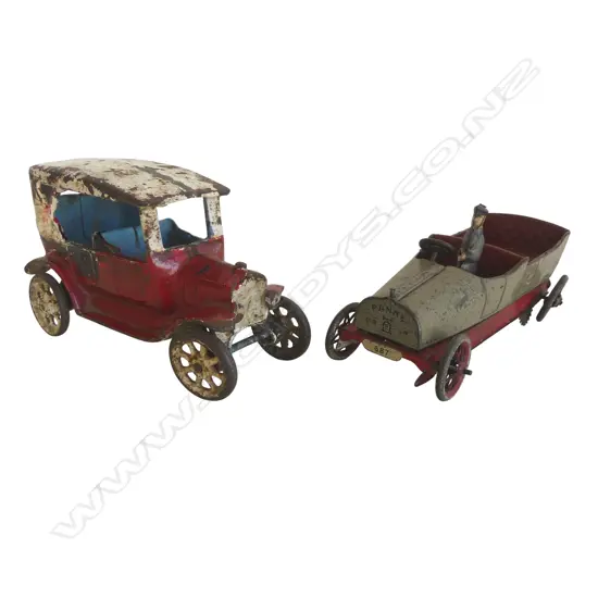 VINTAGE 'ARCADE' CAST IRON TOY CAR + VINTAGE GERMAN GDRGM TIN TOY CAR