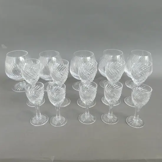 15 TUDOR CUT CRYSTAL GLASSES; SHERRY, PORT & BRANDY BALLONS