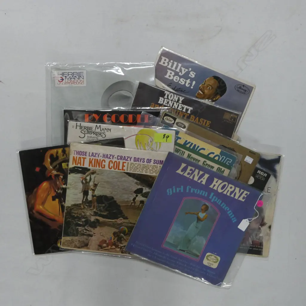 ASST. RECORDS; JAZZ ETC Image 1++