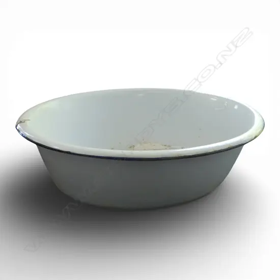 VINTAGE ENAMEL BABY BATH/BASIN W.610mm