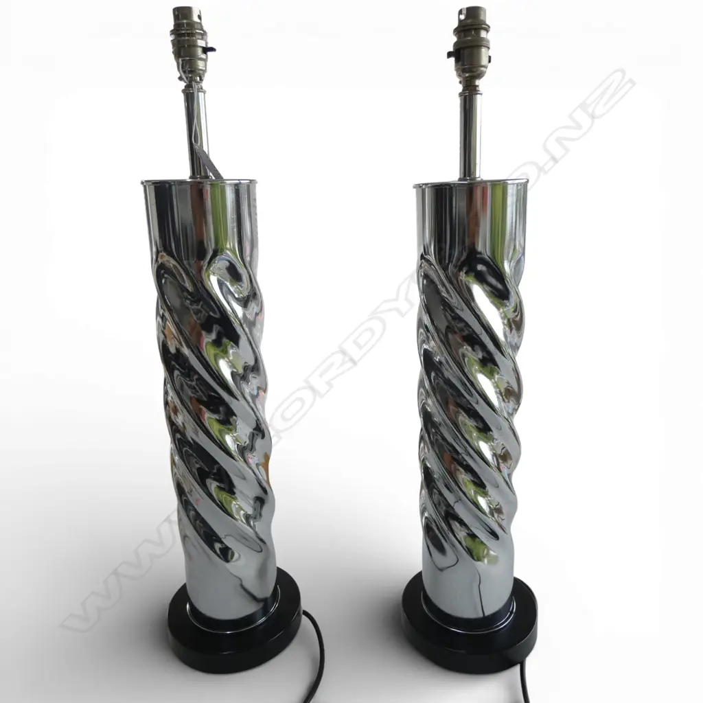 PR VINTAGE SILVER METAL TWISTED COLUMN TABLE LAMPS H.640mm EX. TINDLE LIGHTING LONDON Image 1++