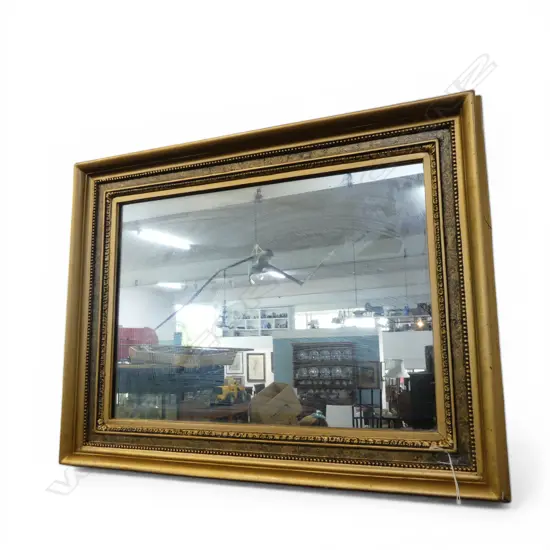 GILT FRAMED MIRROR 595x775mm