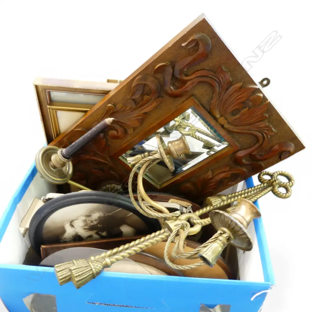 ASST. PRINTS, MIRRORS ETC Image 1++