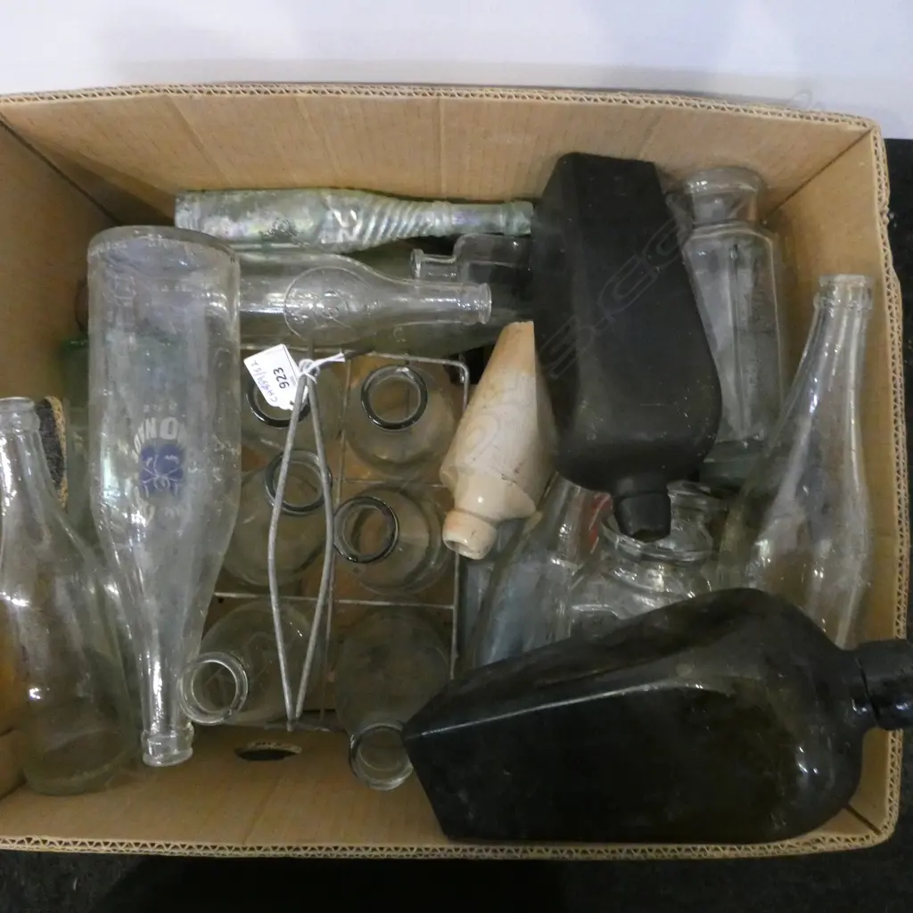  VINTAGE BOTTLE COLLECTION  MILK BOTTLES ETC Image 1++