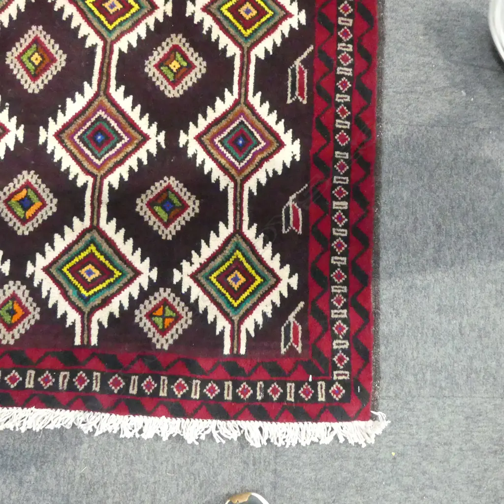 HAND KNOTTED WOOL PILE BALUCHI RUG 1000x1800mm Image 1++