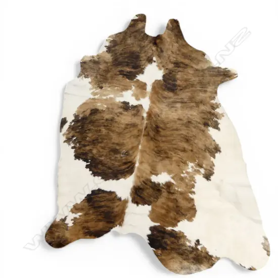 COW HIDE RUG L.2300mm