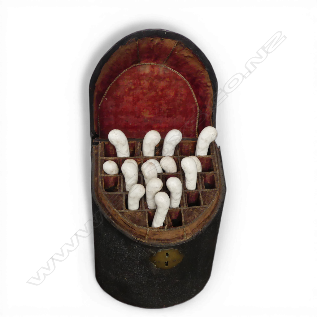 SHAGREEN COVERED  GEORGIAN KNIFE BLOCK SET WITH GEO PORCLAIN HANDLED CUTLERY H300MM Image 1++