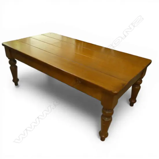 KAURI COFFEE TABLE 1095x575x415mm