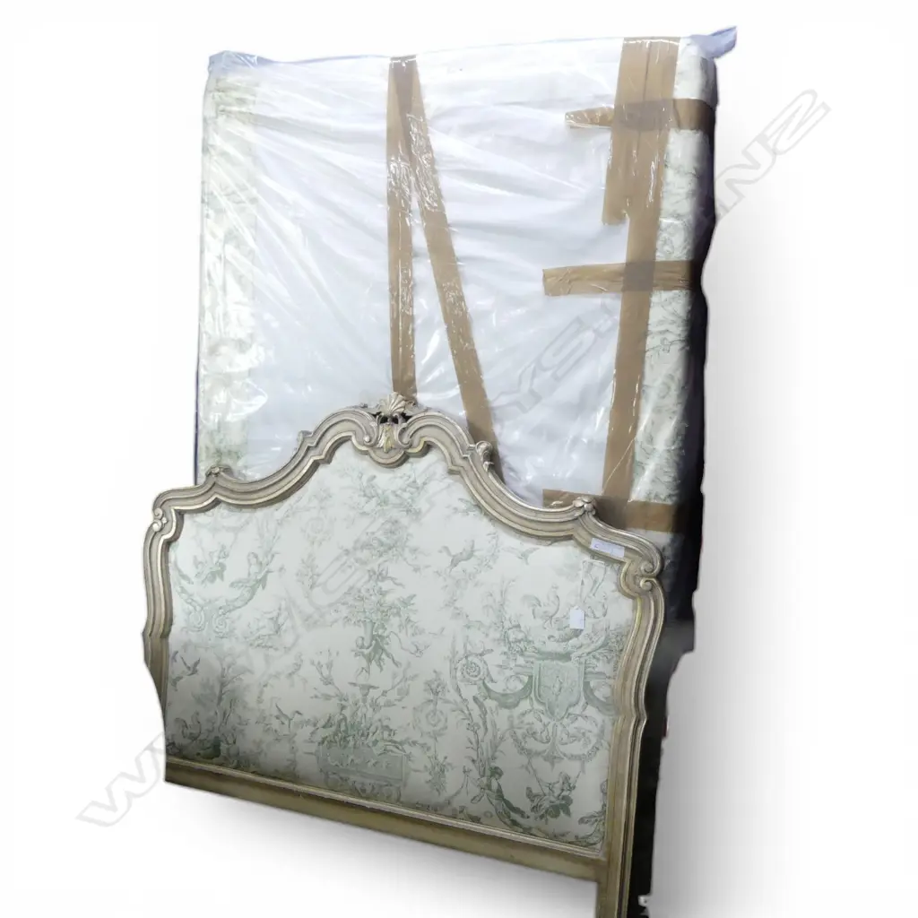SINGLE BEDFRAME IN GREEN TOILE FABRIC Image 1++