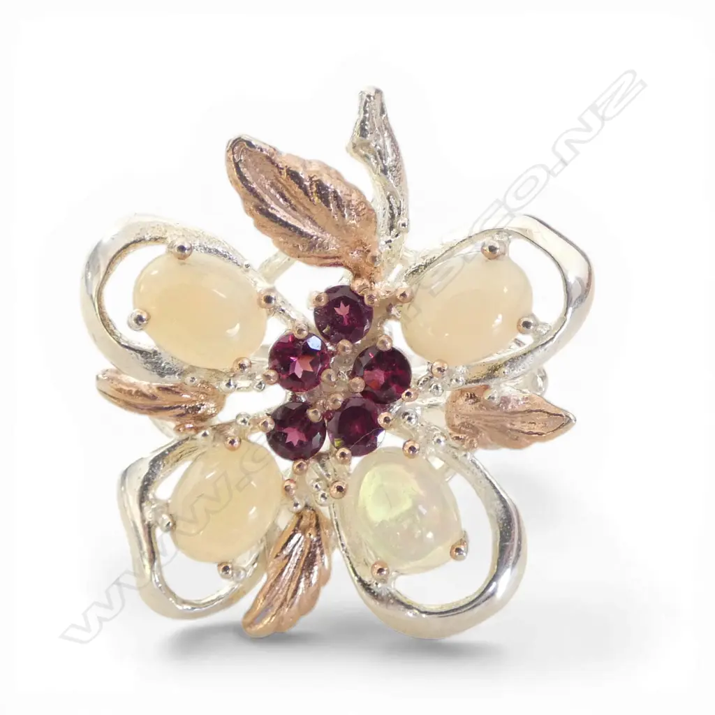 925 SILVER & AFRICAN OPAL RING, 12gms Image 1++