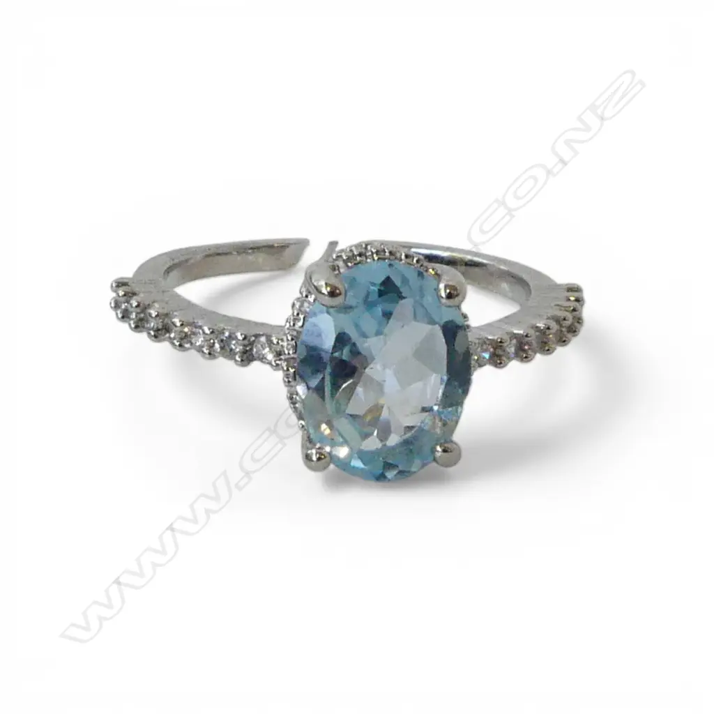 SILVER PLATED BLUE TOPAZ RING, AIG CERT Image 1++