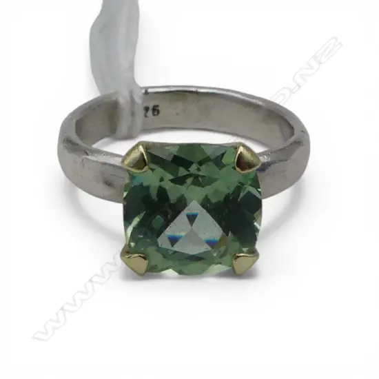 STG SILVER MINT GREEN STONE?  IN RING with 14CT MOUNT  5.4gms SIZE N