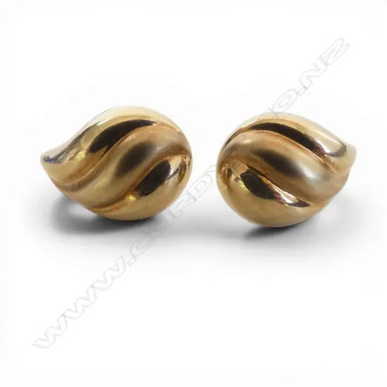 PR 9ct TWO TONE EAR STUDS,1.8gm