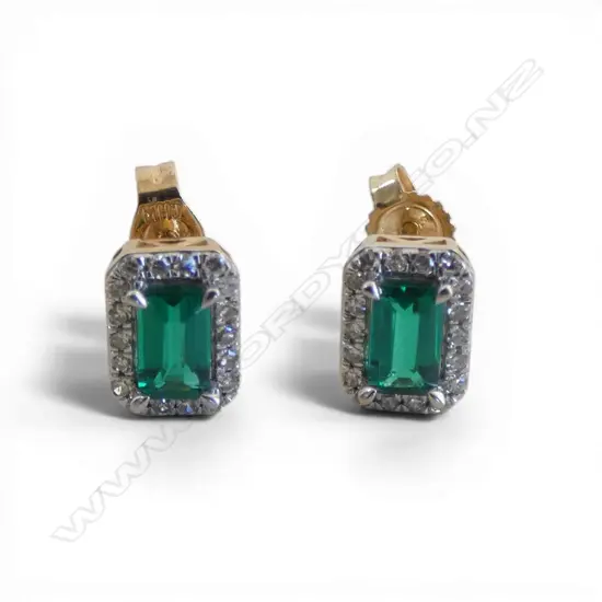 10ct SYN GEM EAR STUDS, 1.4gm