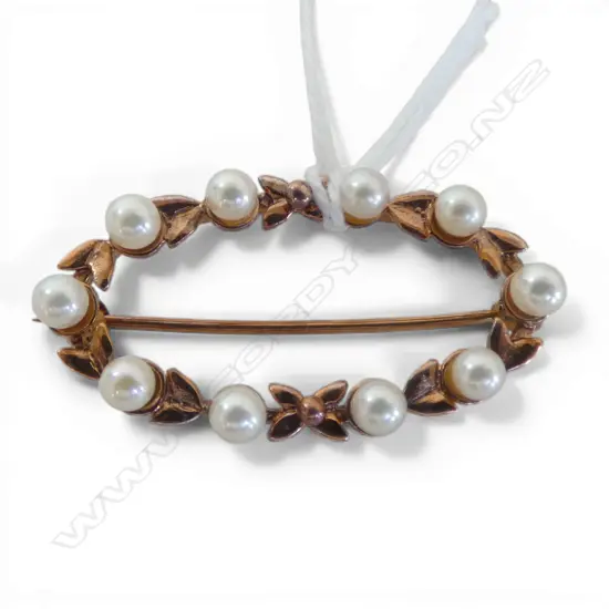PEARL BROOCH TESTING AS 9ct, 20x40mm 4.6gms
