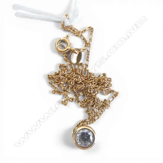 9ct GOLD CHAIN & PENDANT, CZ, 2gms