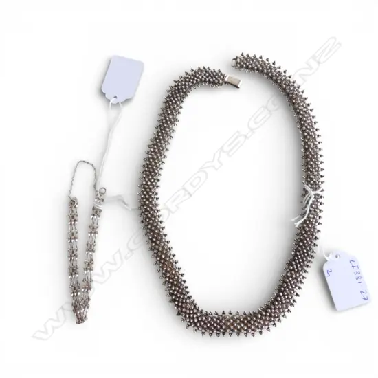 ETRUSCAN STYLE FANCY SILVER NECKLACE (.950) PLUS SMALL GATE LINK BRACELET NO CATCH(NO CLASP), 47g