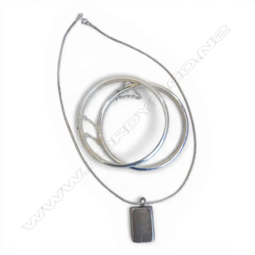 S/SILVER INGOT ON CHAIN & 2 S/SILVER BANGLES 40GMS  Image 1++