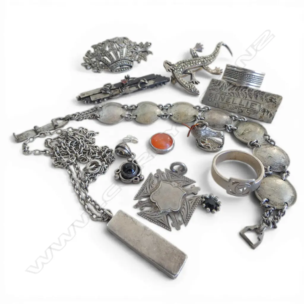 ASST. MAINLY SILVER JEWELLERY: 2 marcasite brooches + other brooches Nealie etc + silver ingot pendant + coin bracelet + Image 1++
