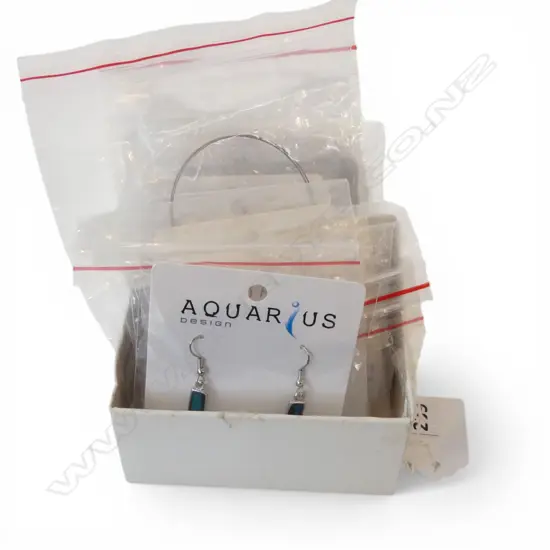 10 PCS CARDED PAUA SHELL JEWELLERY, new old stock