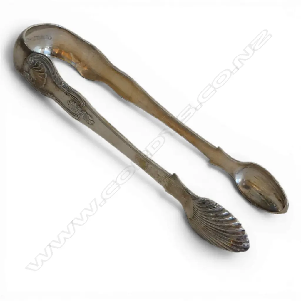 PR  SCOTISH VICT S/SILVER SUGAR TONGS  68GRMS  Image 1++