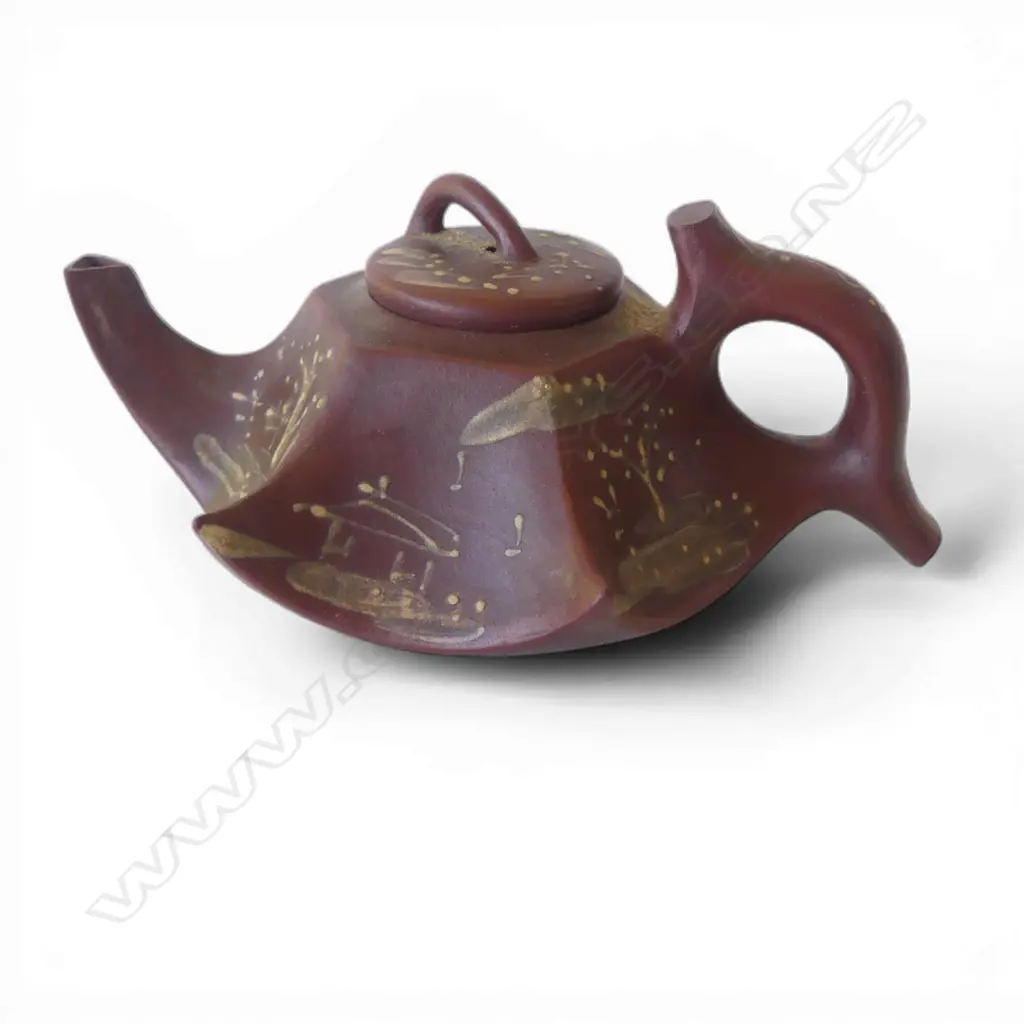 CHINESE YIXING TEAPOT small chip L.115mm Image 1++