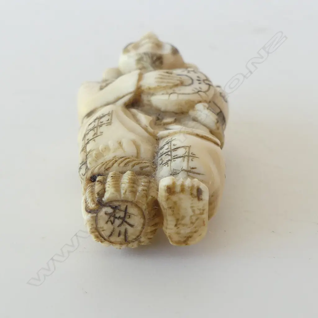 JAPANESE CARVED IVORY NETSUKE SIGNED H.50mm Image 1++