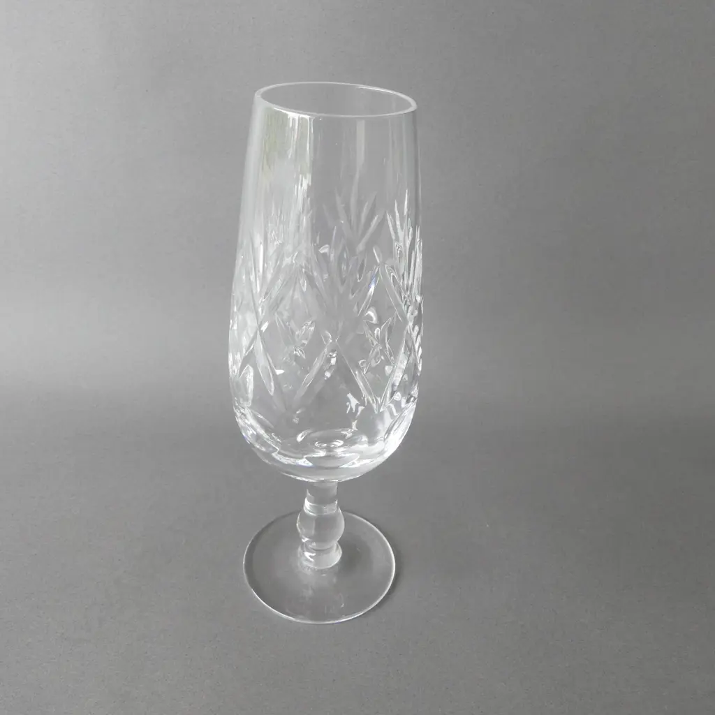 AN SET OF 11 ENGLISH CRYSTAL CHAMPAGNE FLUTES H. 180MM Image 1++