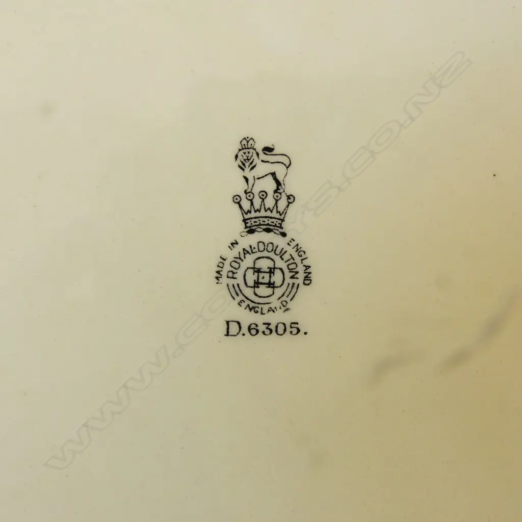 2 BAXTER 'GOLDIE' PLATES + ROYAL DOULTON MAORI WOMEN PLATE Dia.260mm Image 1++