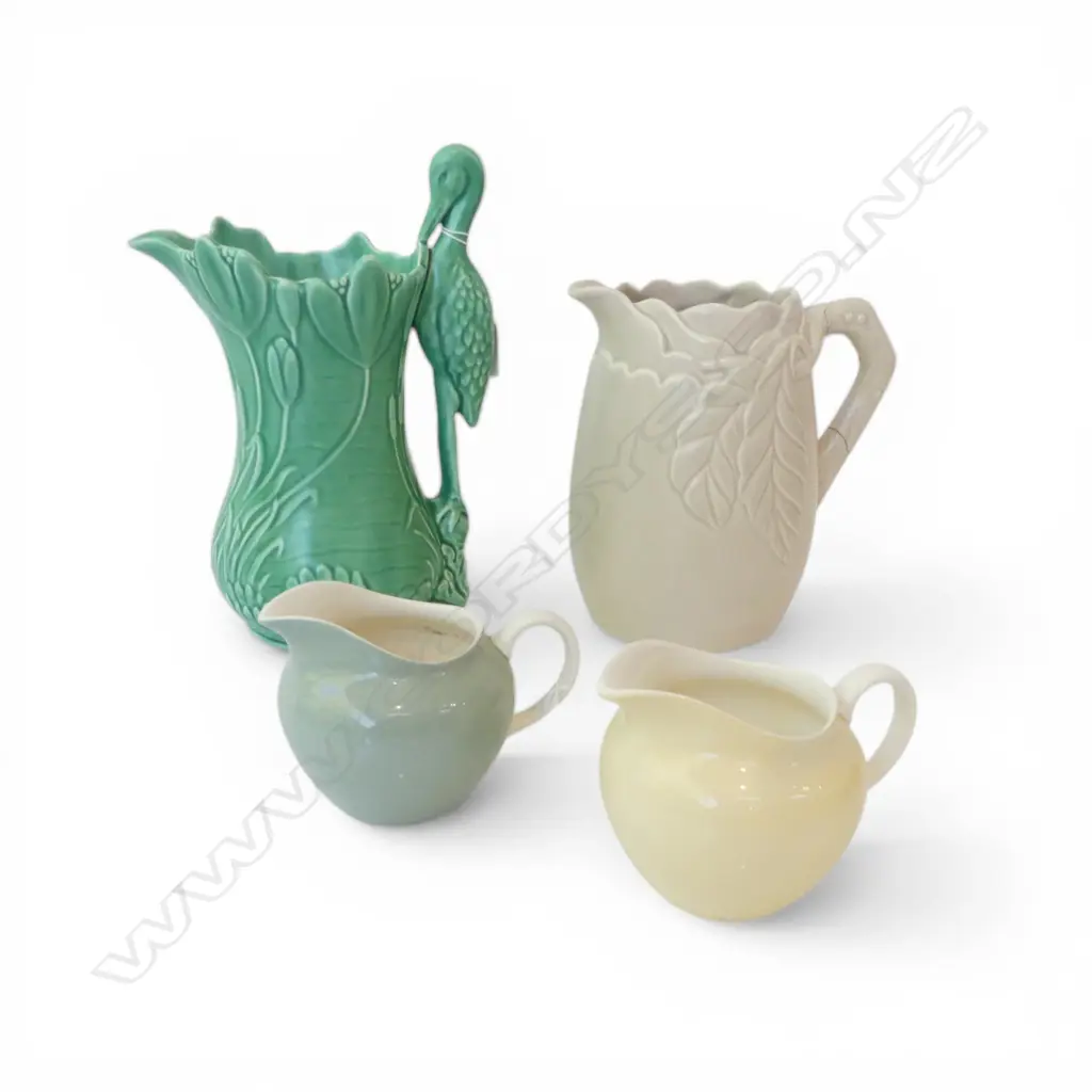 CLARICE CLIFF (FAULT) & SYLVAC JUG + 2 WEDWOOD CREAM JUGS  Image 1++