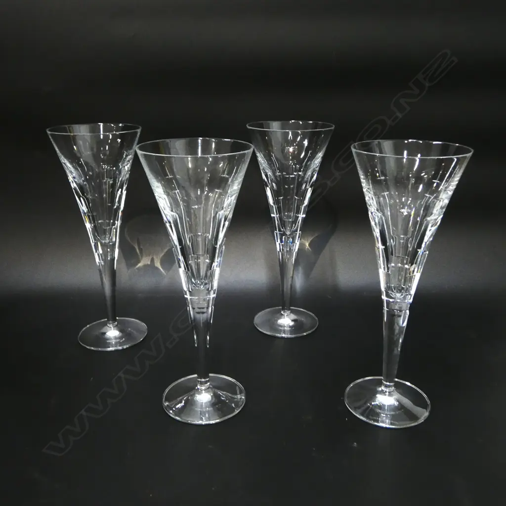 4 AS NEW BOXED R/DOULTON CRYSTAL CHAMPAGNE FLUTES Image 1++