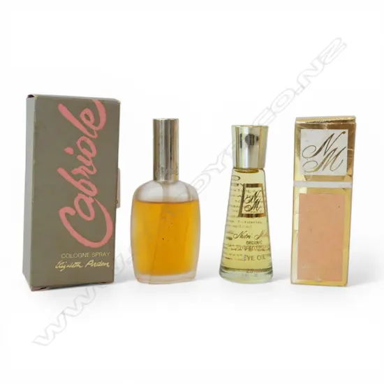 2 VINTAGE BOXED LADIES PERFUMES: Elizabeth Arden 'Cabriole' + Nutri-Metics