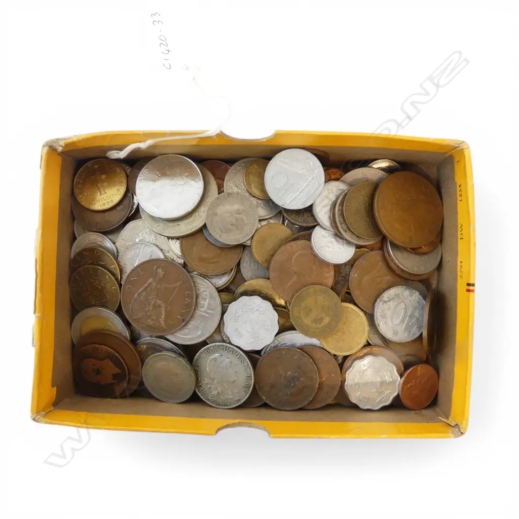 ASST. WORLD COINS Image 1++