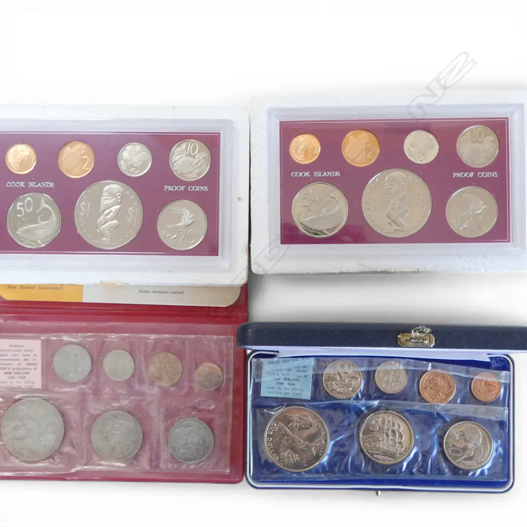 2 COOK ISLAND COIN PROOF SETS + 2 1969 N.Z. COM. COIN SETS Image 1++