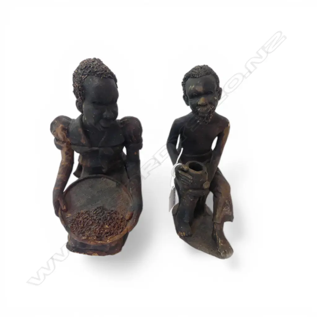 2 VINTAGE AFRICAN MALAWI POTTERY SCULPTED FIGURES. H.240mm Image 1++
