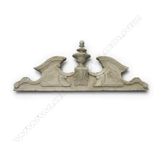 VINTAGE DISTRESSED WHITE PAINTED FRENCH PEDIMENT W.940mm